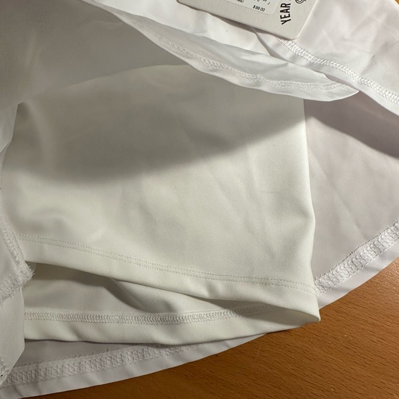 Year of Ours White Terrain Shorts 2.0 size Small - Picture 6 of 8